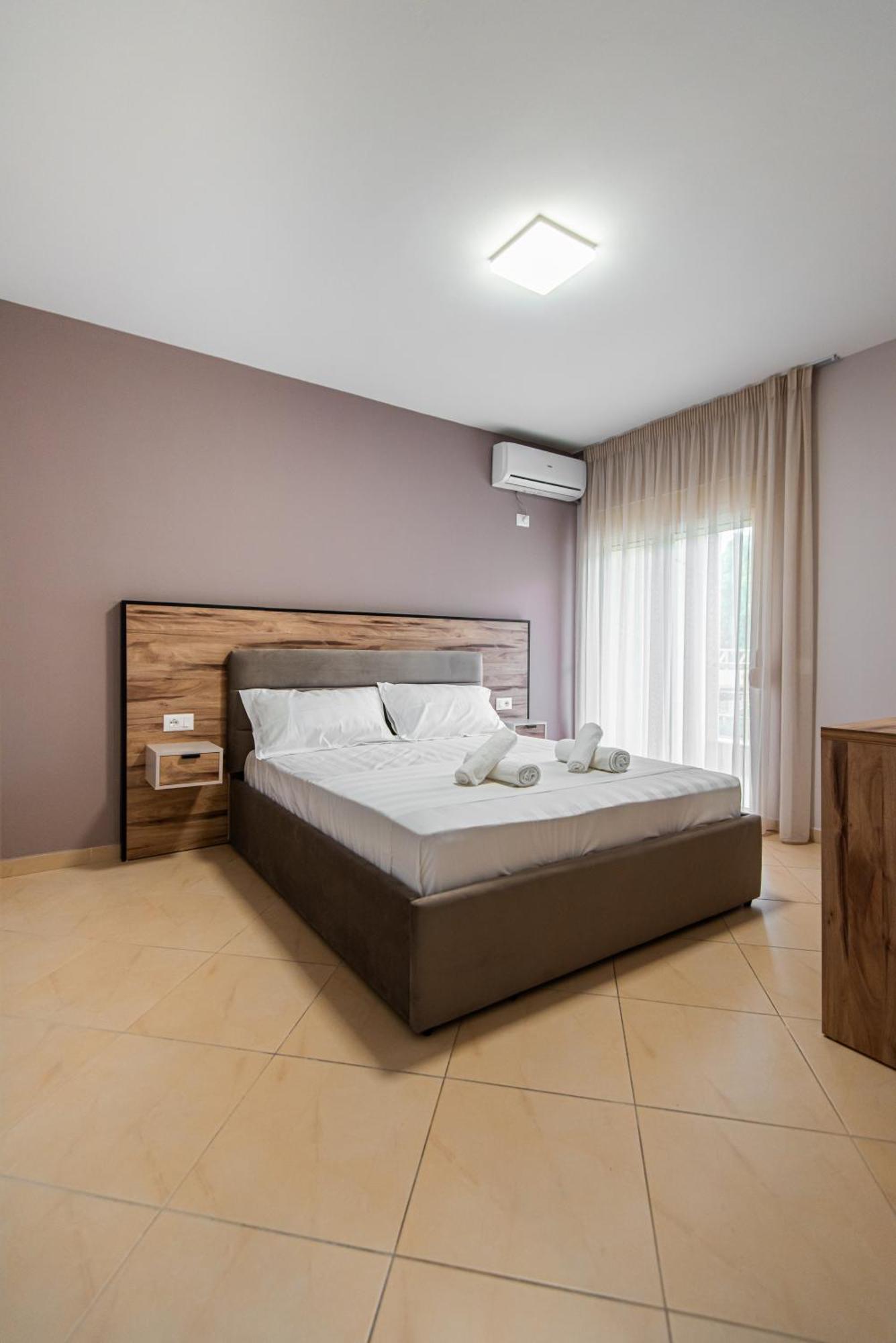 Aparthotel Eda Durrës Zewnętrze zdjęcie